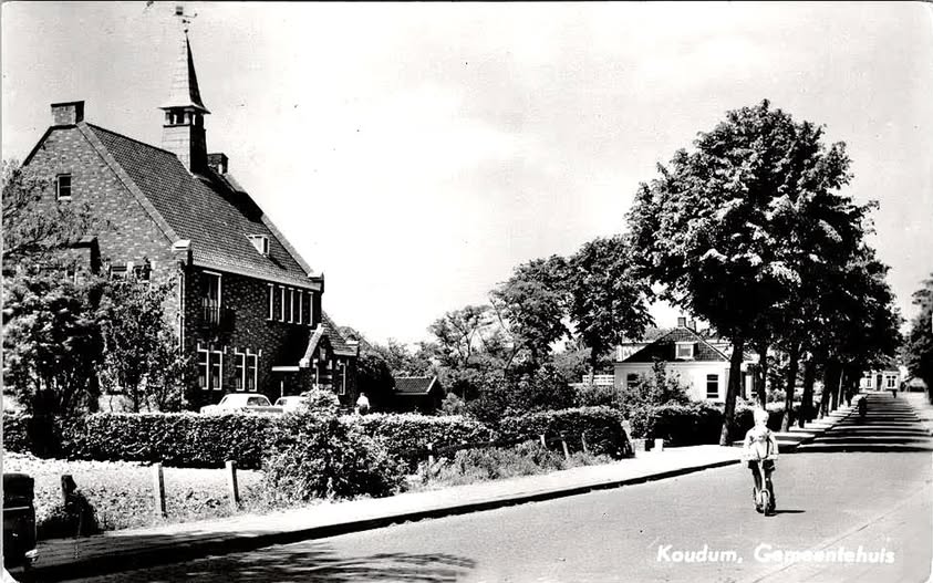 Gemeentehuis Hemelumer Oldeferd in Koudum
