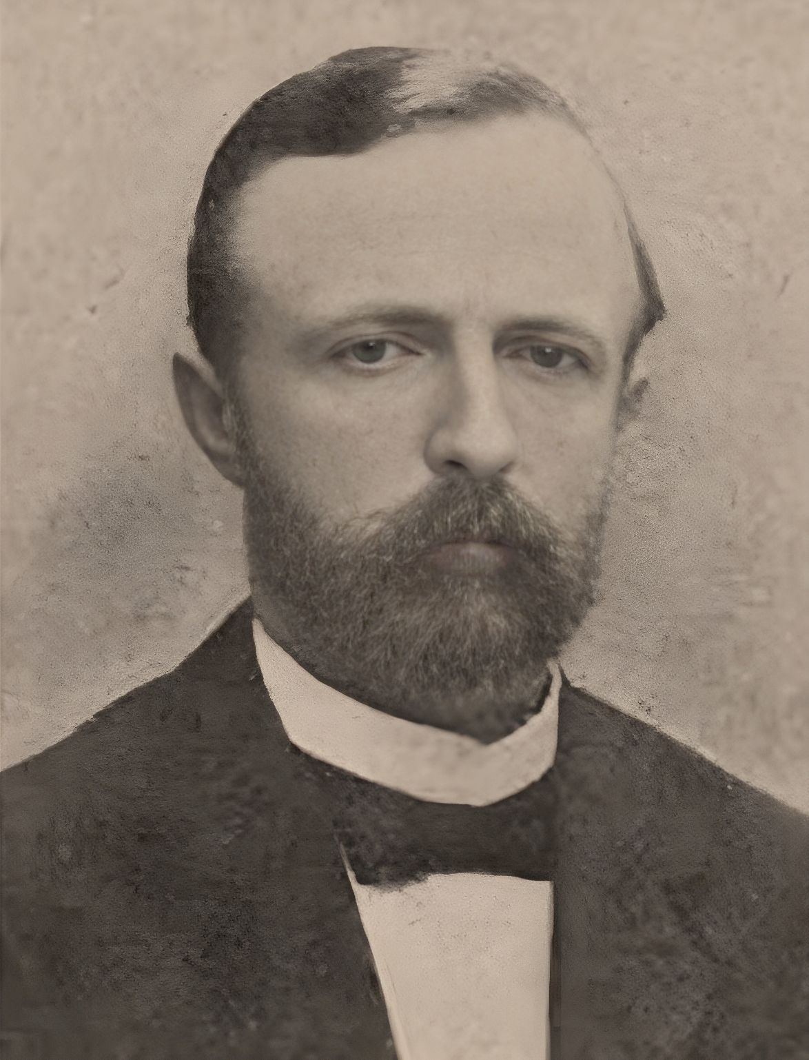 KOLONIAAL ERFGOED IN KOUDUM?