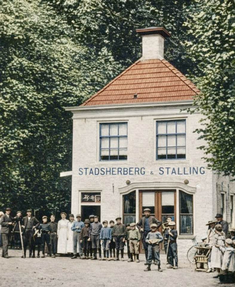 STADSHERBERG IN SLOTEN