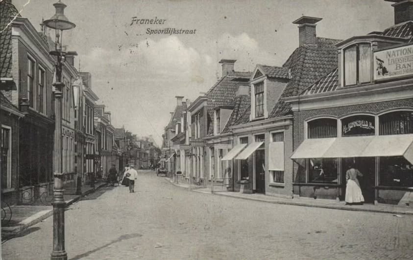 DE SPOORDIJKSTRAAT IN FRANEKER