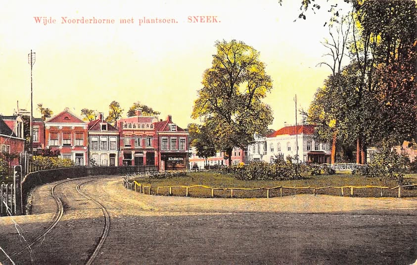 IN SNEEK: WIJDE NOORDERHORNE EN PRINS HENDRIKKADE